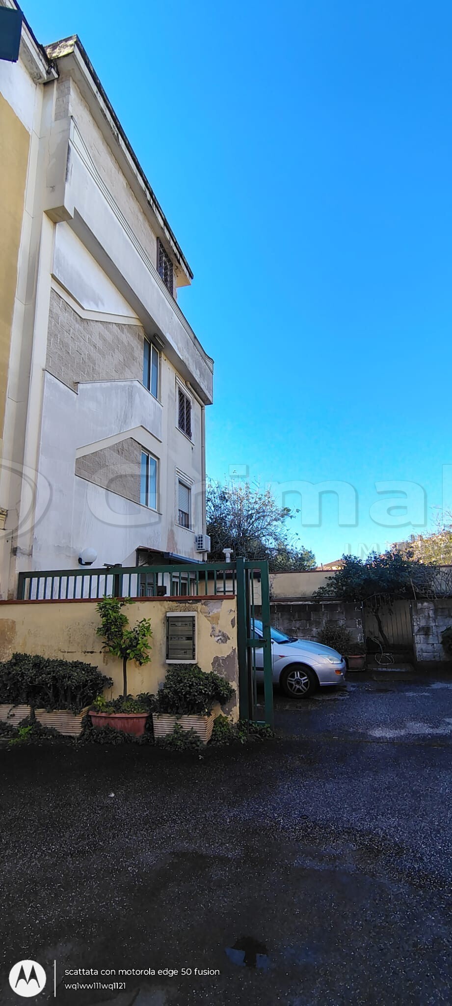 Trilocale con terrazzo in via viticella 10, Quarto