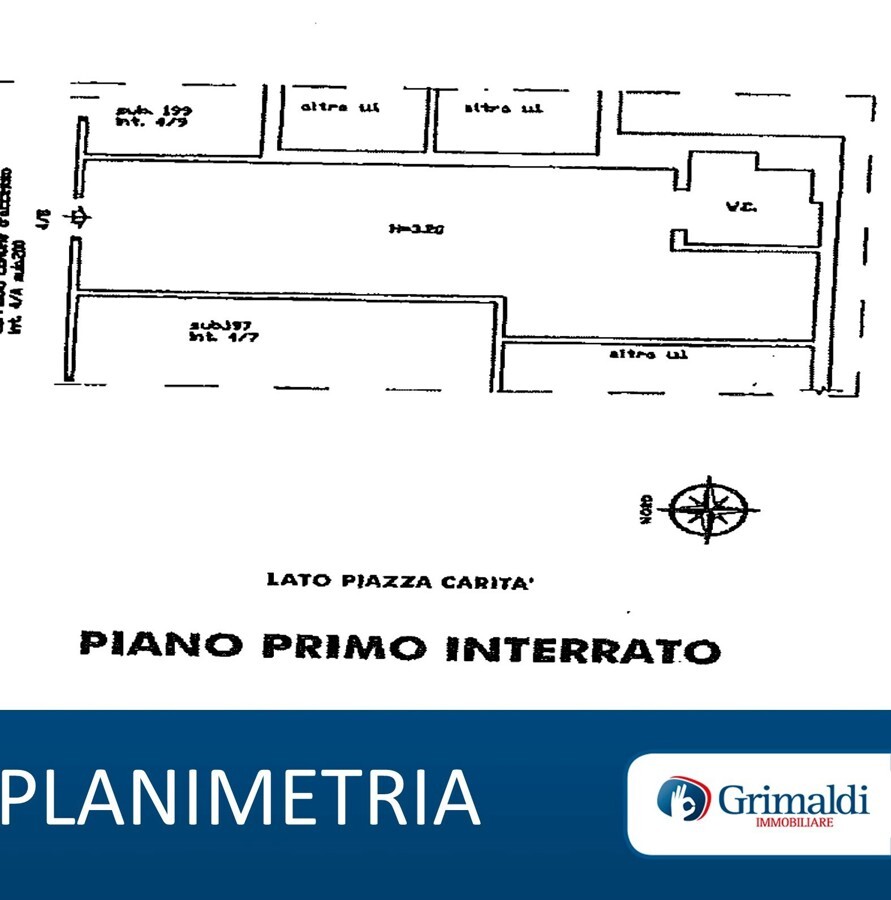 Magazzino in affitto in via cesare battisti 5, Napoli