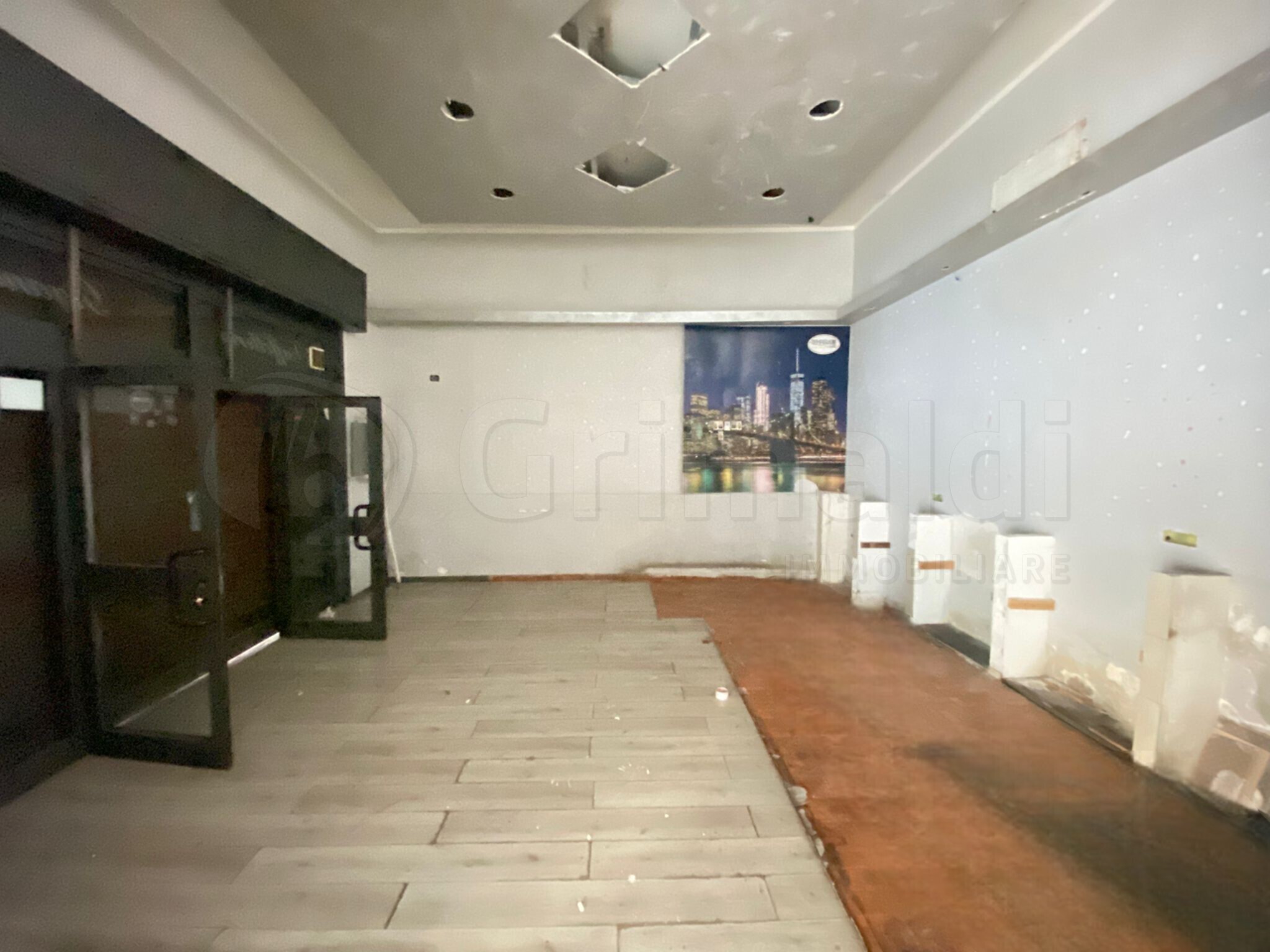 Locale commerciale in affitto a Casavatore