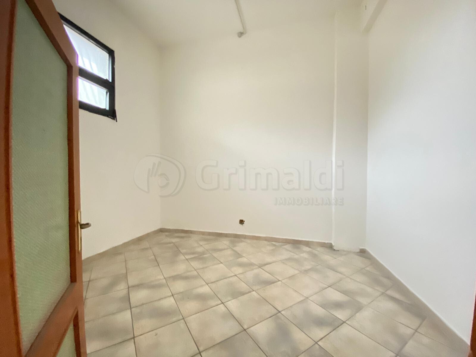 Locale commerciale in vendita a Villaricca