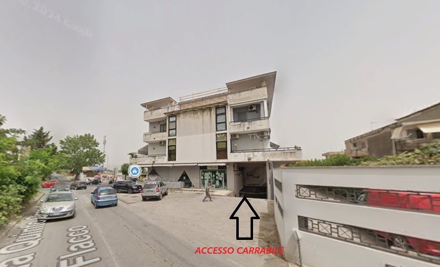 Posto auto coperto da ristrutturare a Mugnano di Napoli