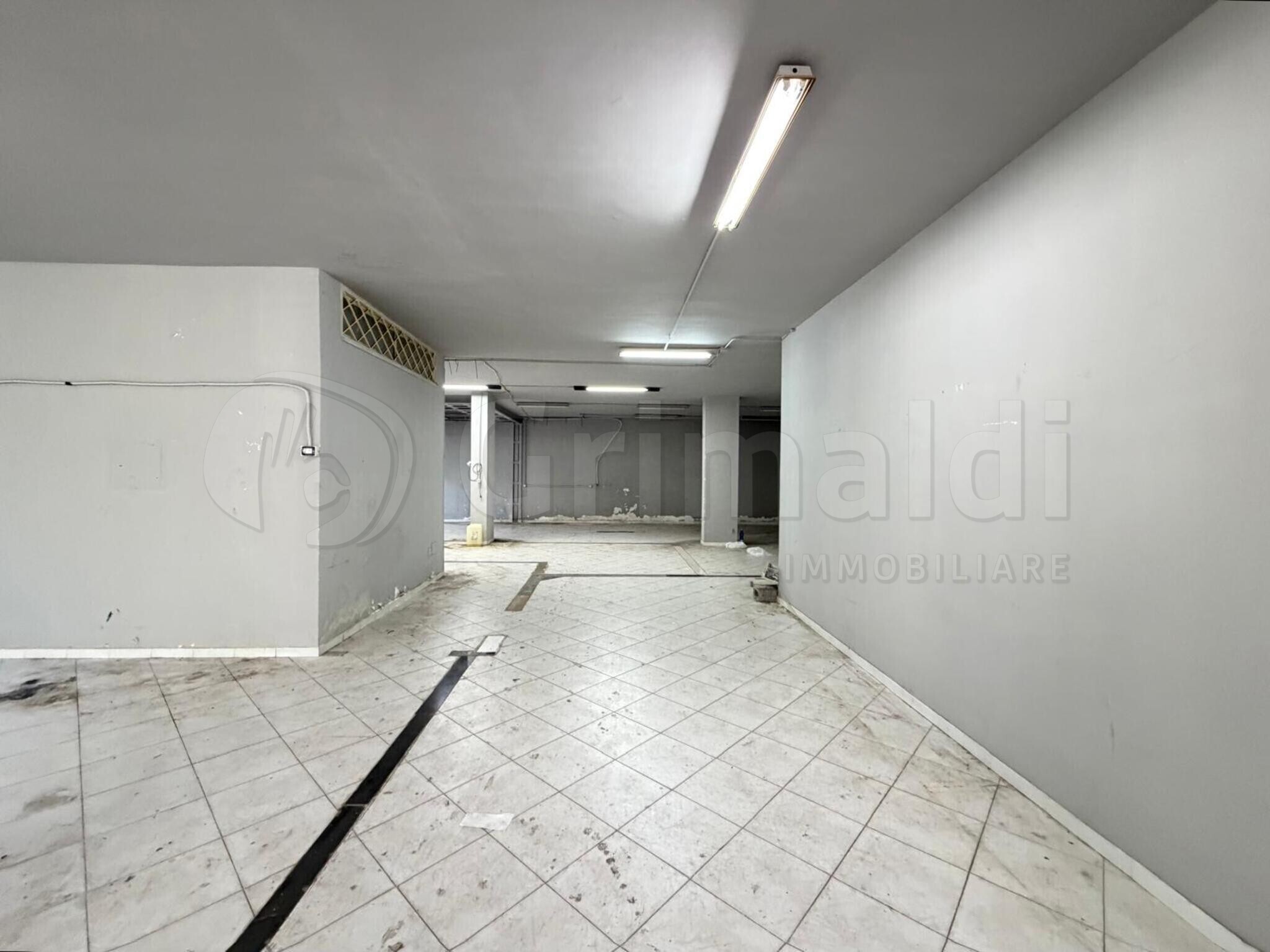 Laboratorio in affitto a Giugliano in Campania