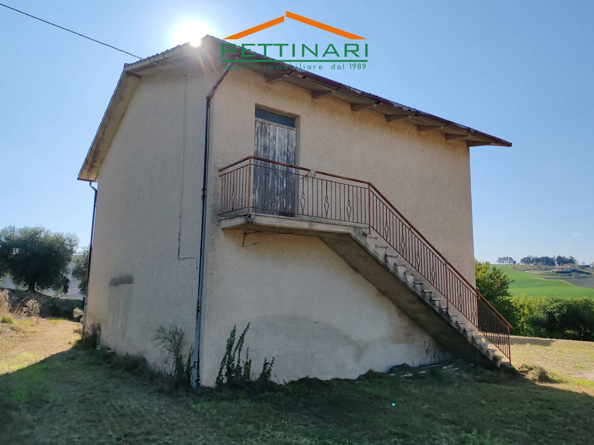 Rustico/Casale in vendita a Recanati