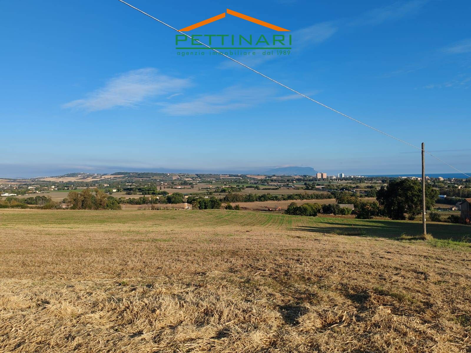 Rustico/Casale in vendita a Potenza Picena