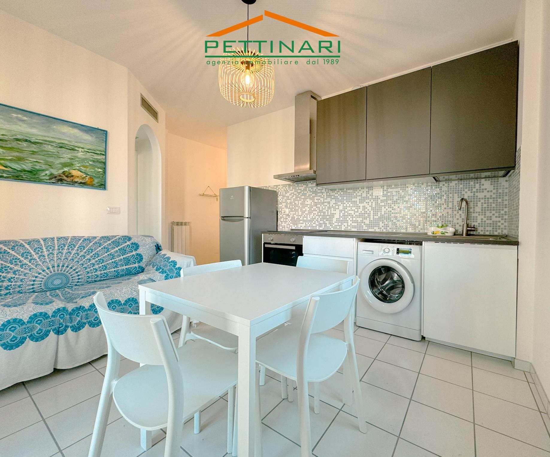 Appartamento in vendita a Porto Recanati, Prima fila sul Mare