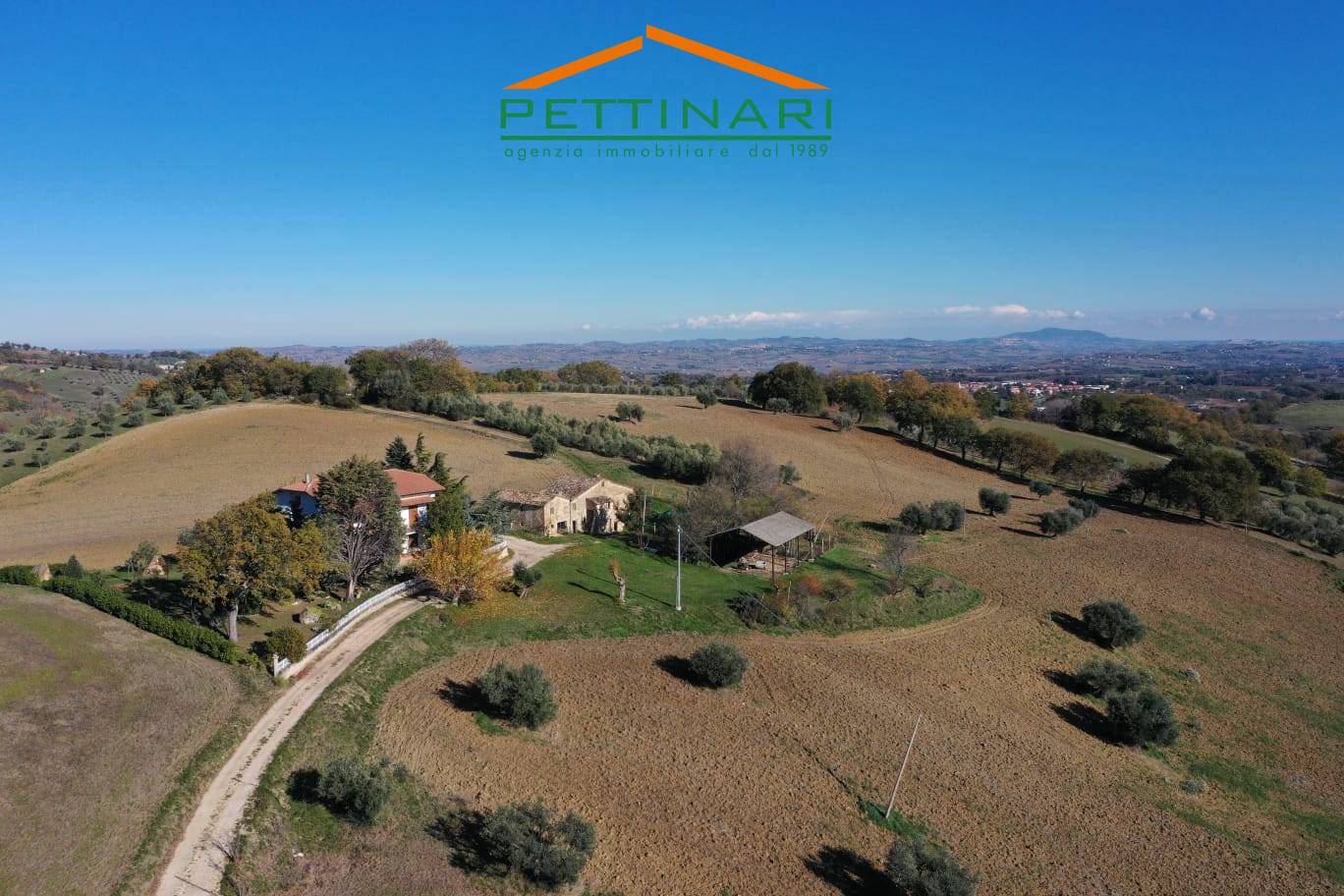 Rustico/Casale in vendita a Treia