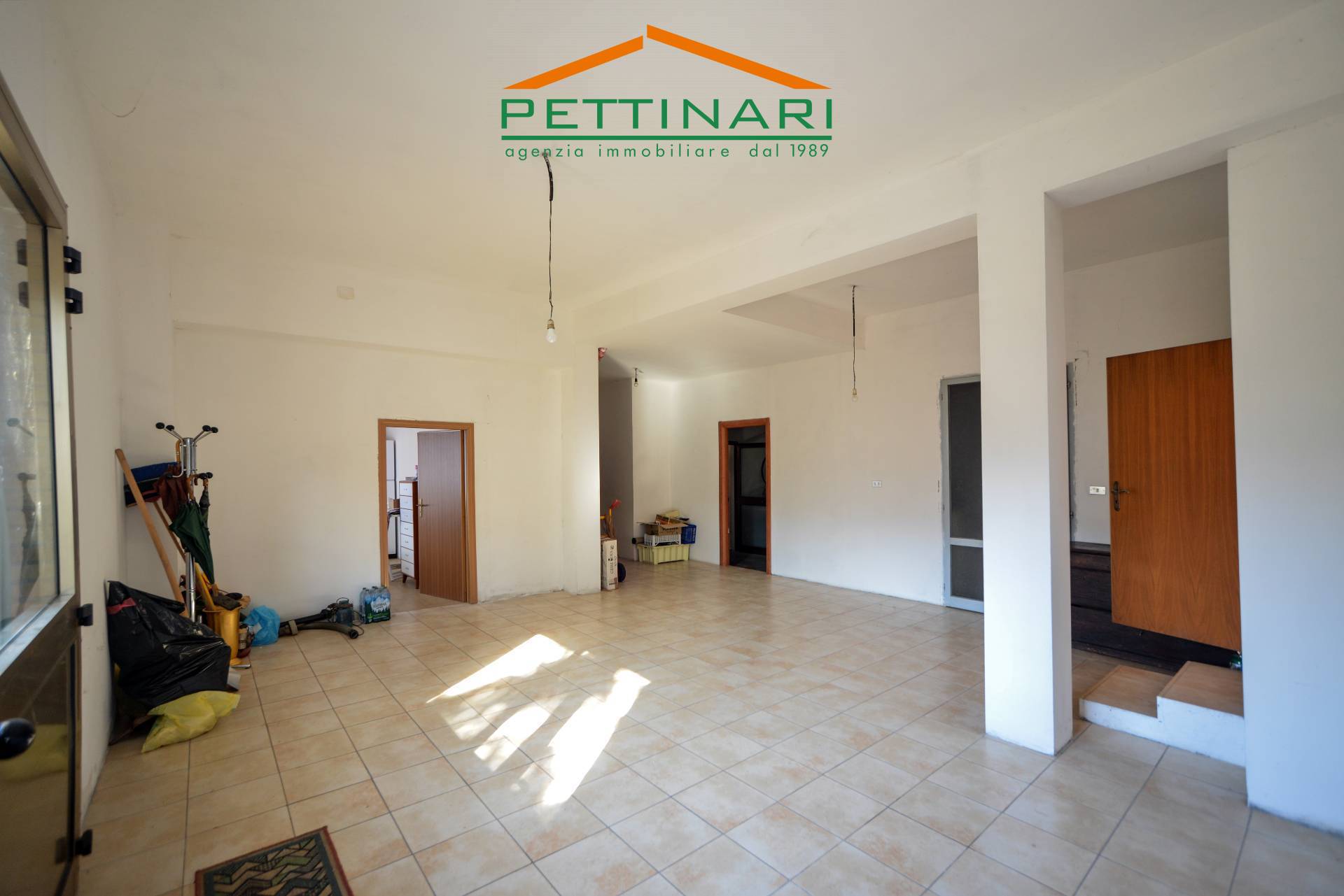 Casa singola in vendita a San Severino Marche