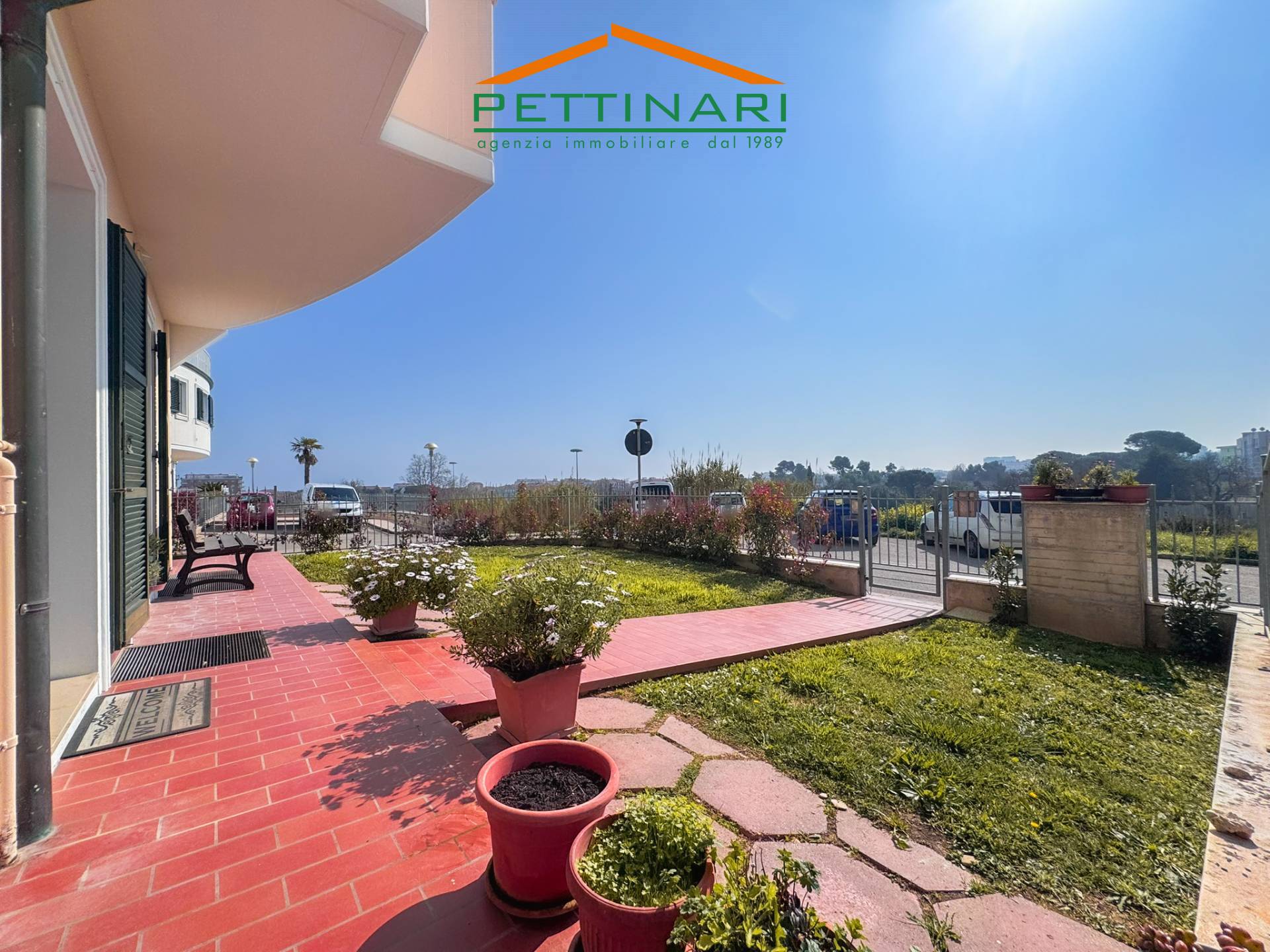 Appartamento in vendita a Porto Recanati, Quartiere Ovest - Grotte - Montarice