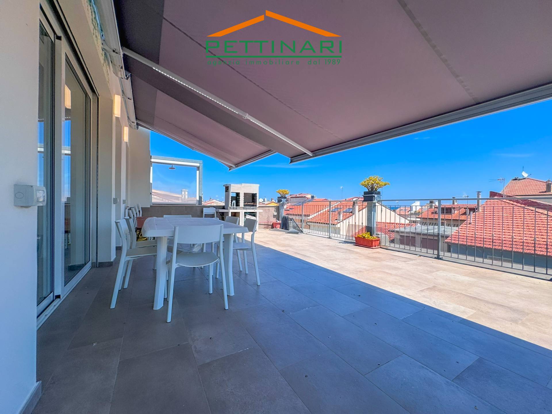 Mansarda/Attico in vendita a Porto Recanati, Centro