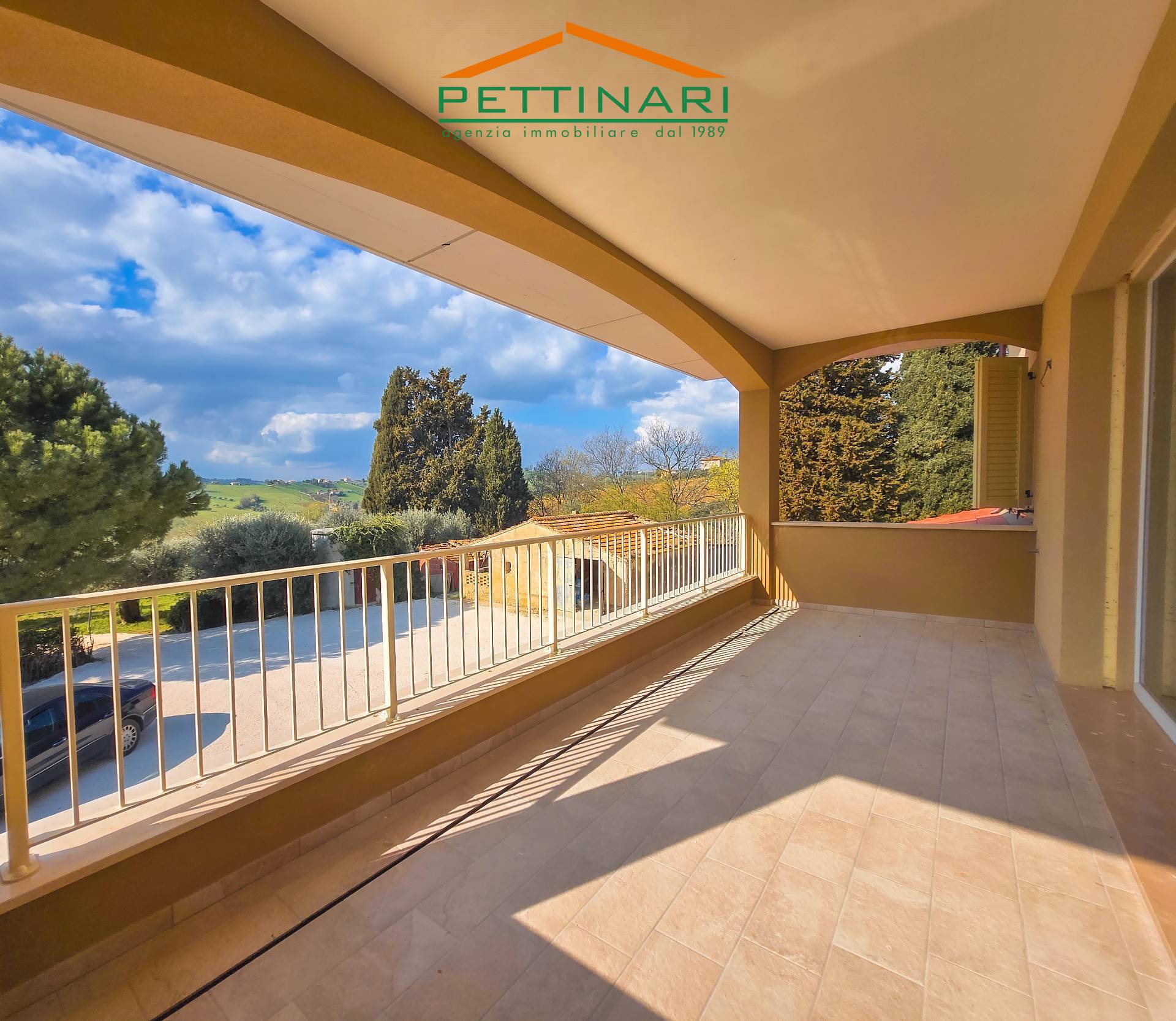 Villa in vendita a Potenza Picena