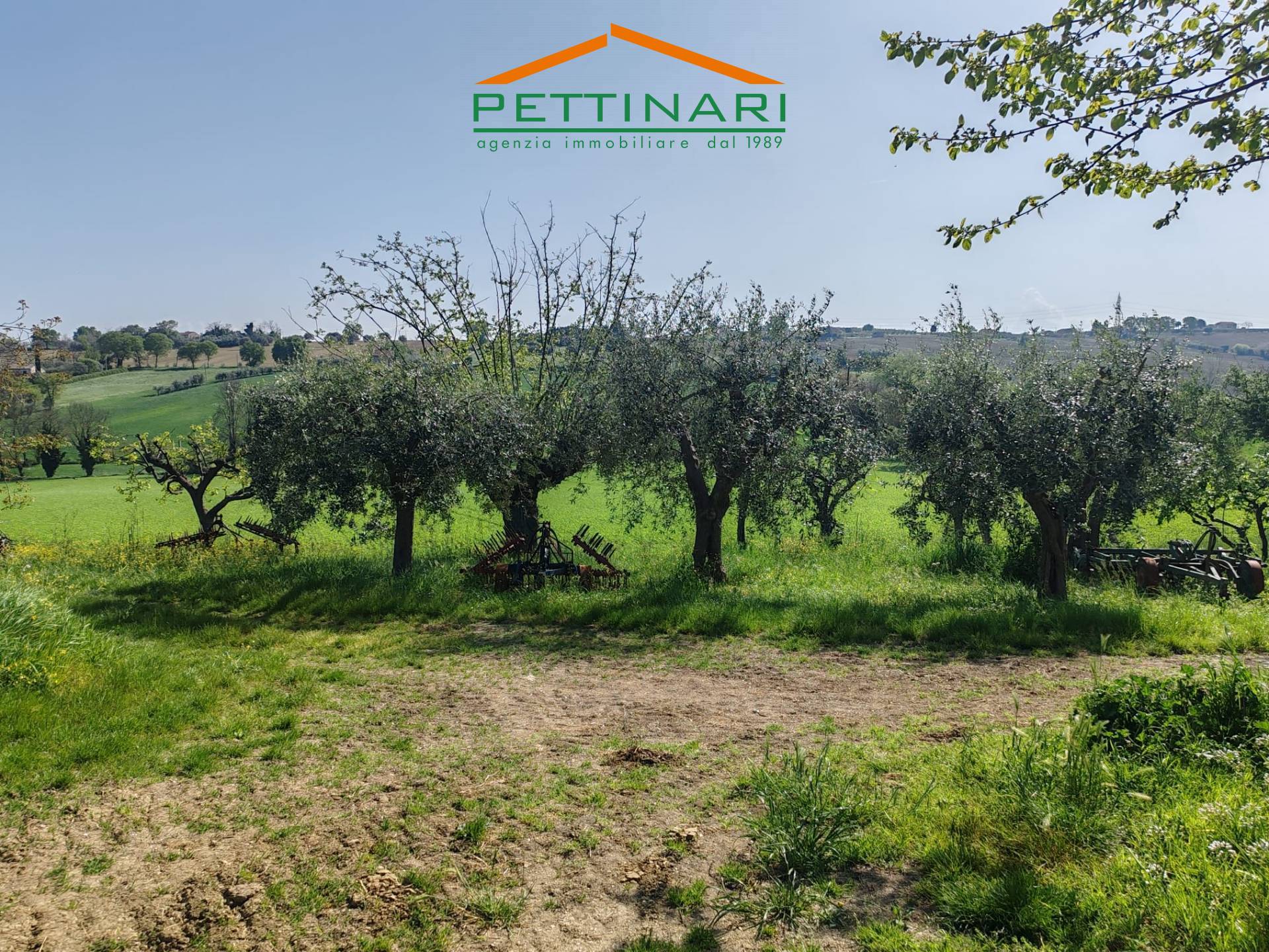 Rustico/Casale in vendita a Recanati
