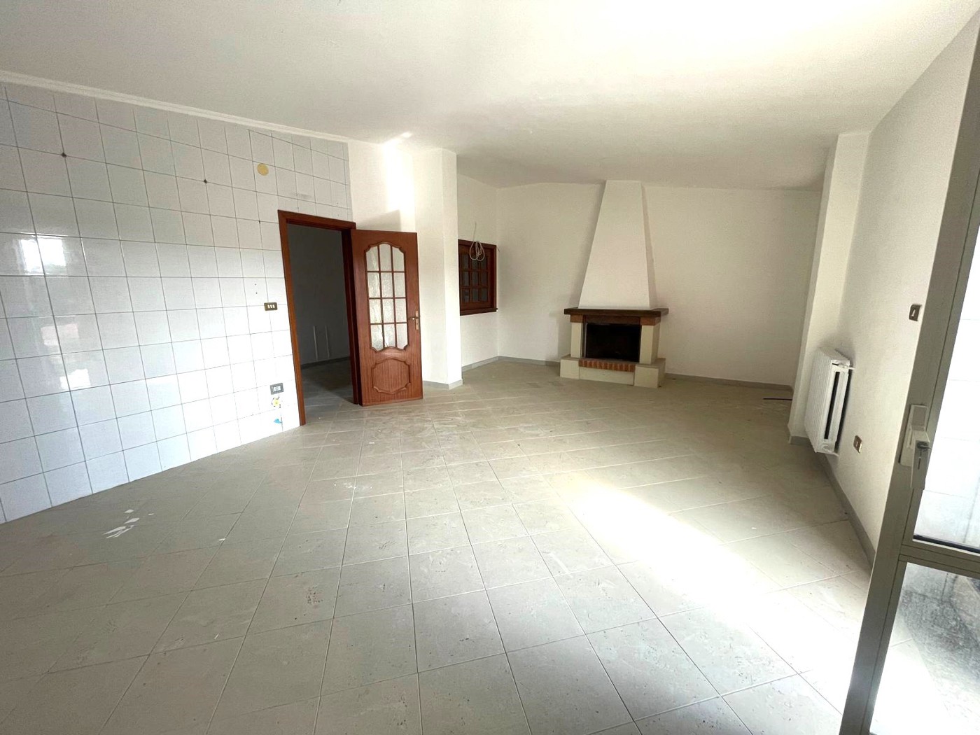 Quadrilocale in vendita a Napoli