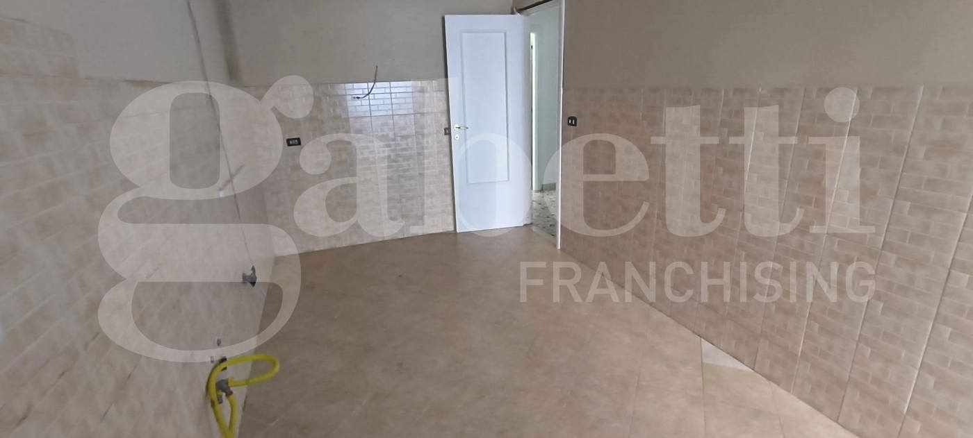 Trilocale in affitto a Napoli