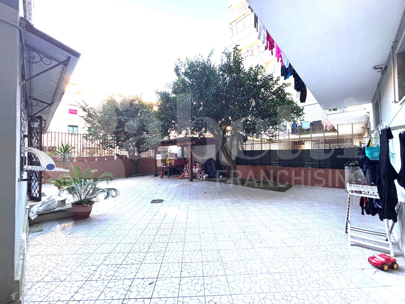 Quadrilocale ristrutturato a Napoli