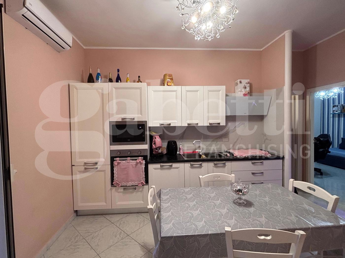 Bilocale in vendita a Napoli