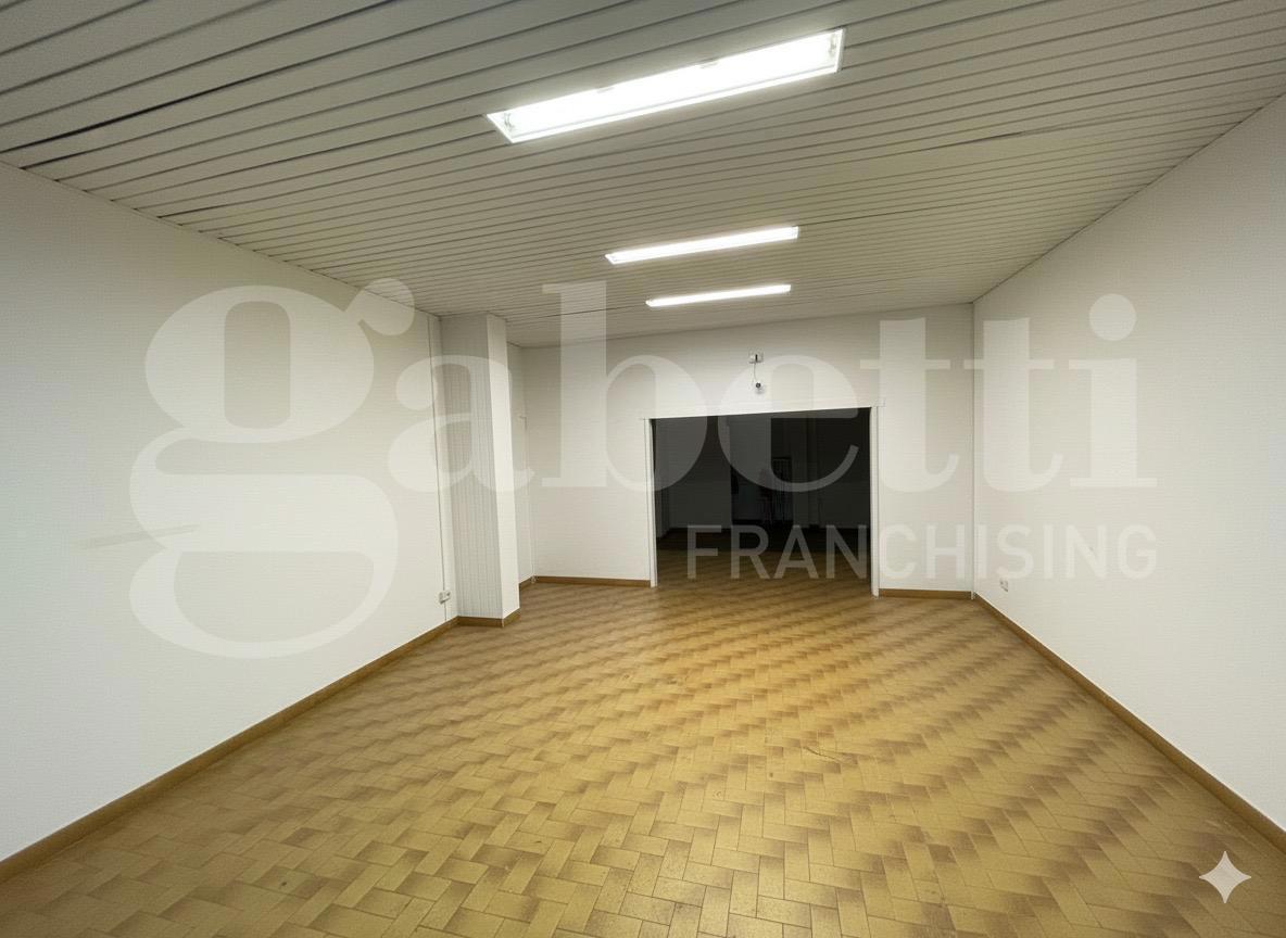 Negozio in vendita a Napoli