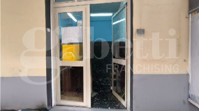 Negozio in vendita a Napoli