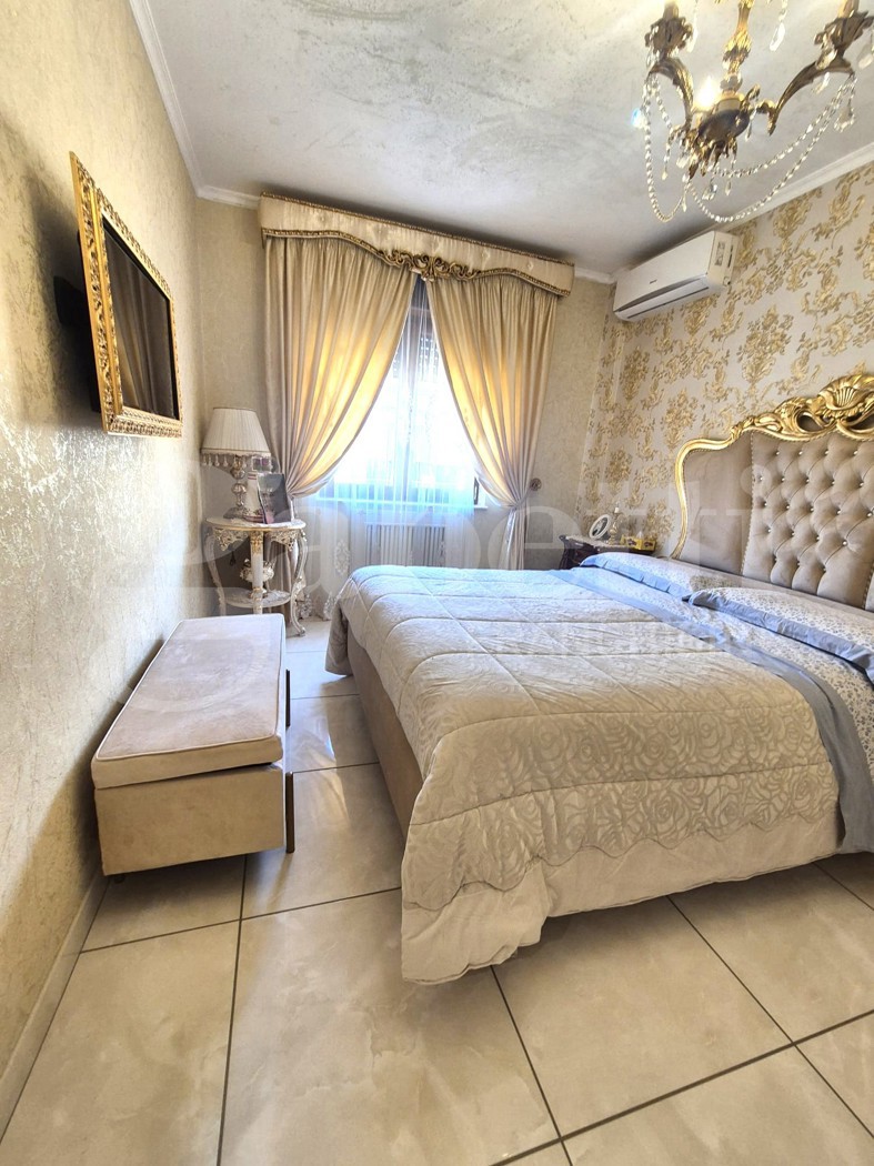 Bilocale ristrutturato a Napoli