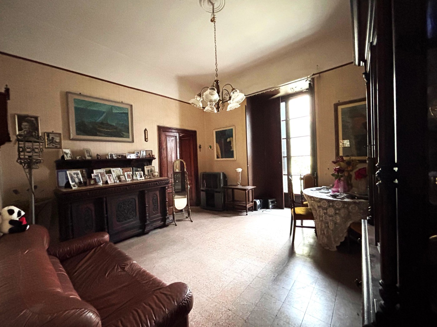 Appartamento da ristrutturare a Napoli