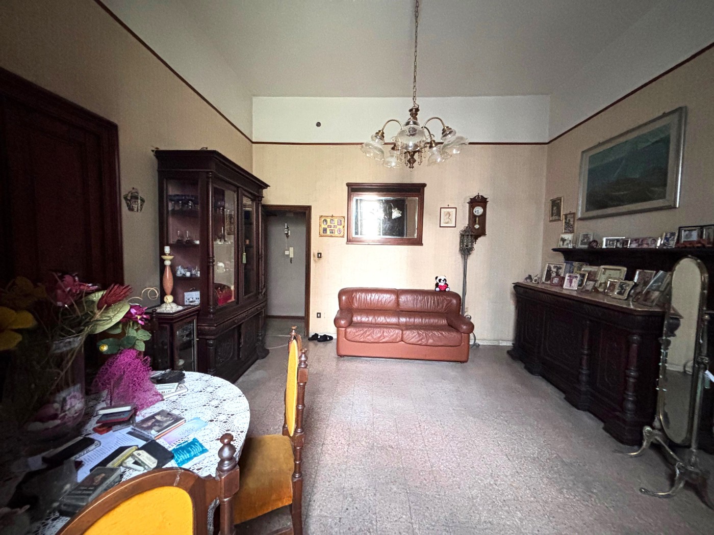 Appartamento da ristrutturare a Napoli