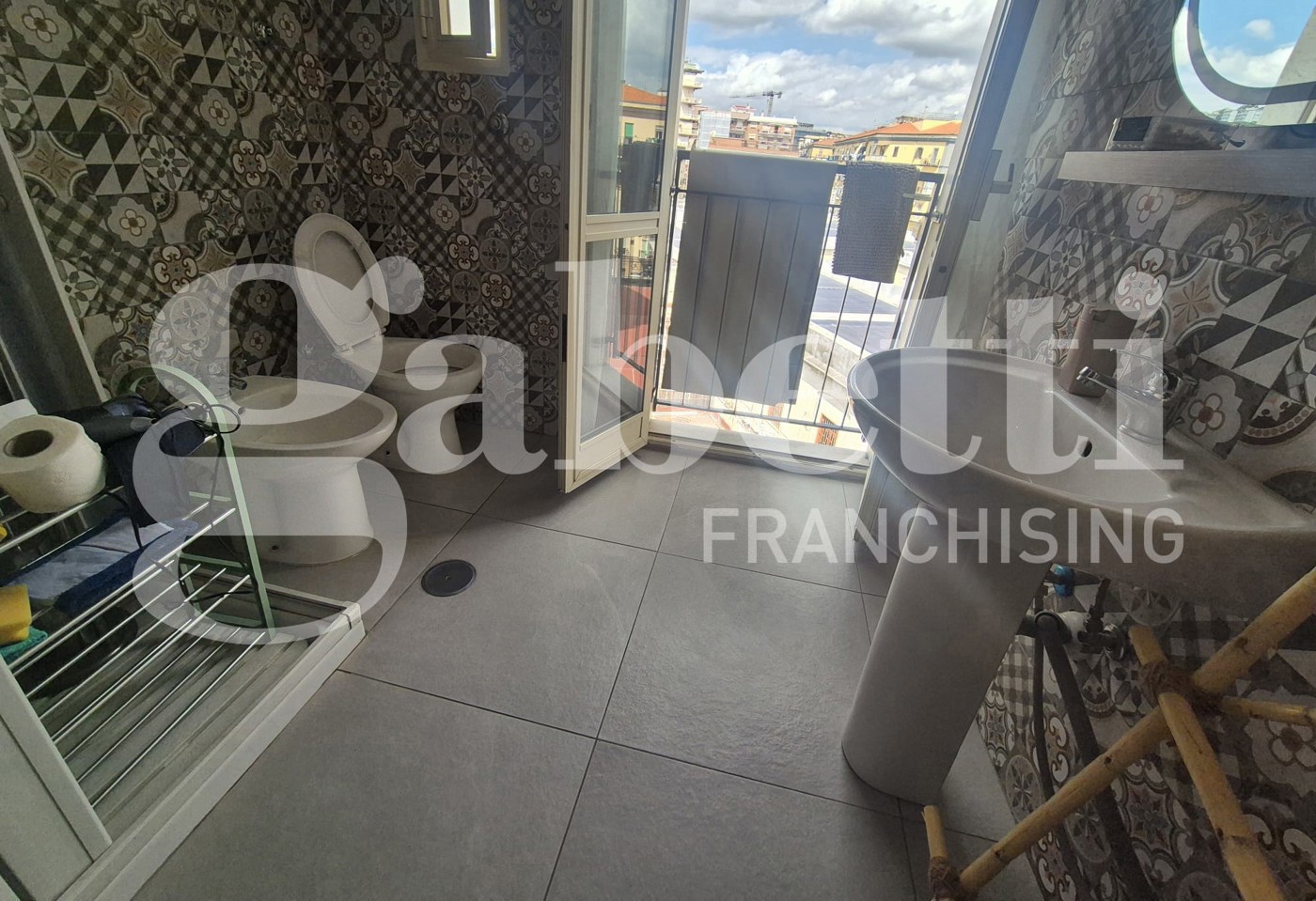 Bilocale in vendita a Napoli