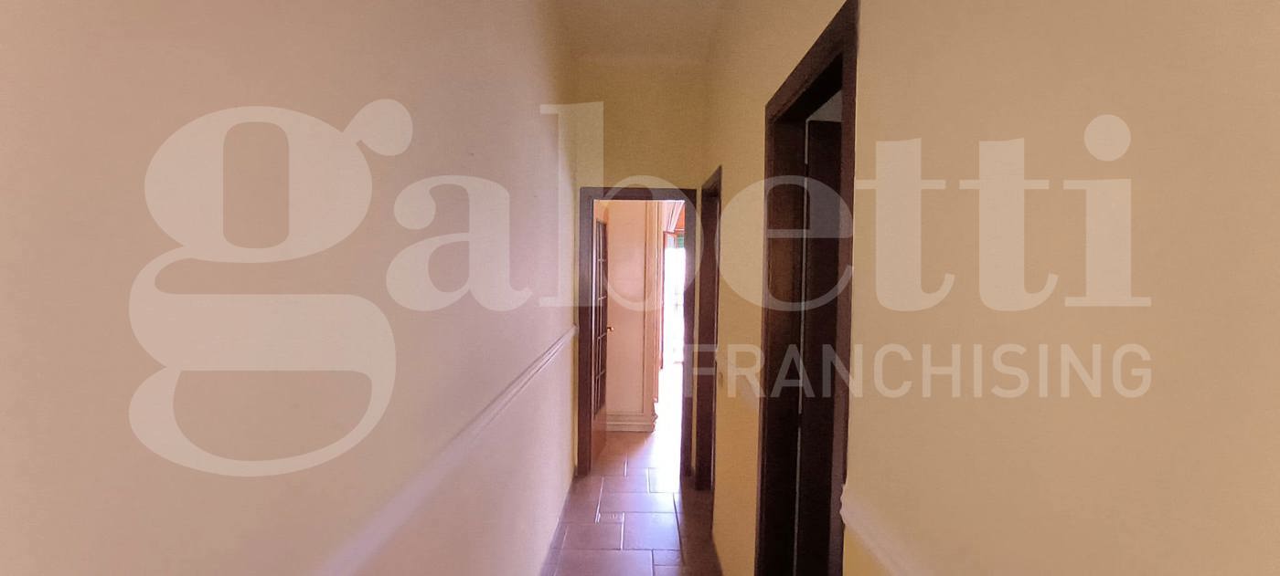 Quadrilocale in vendita a Napoli