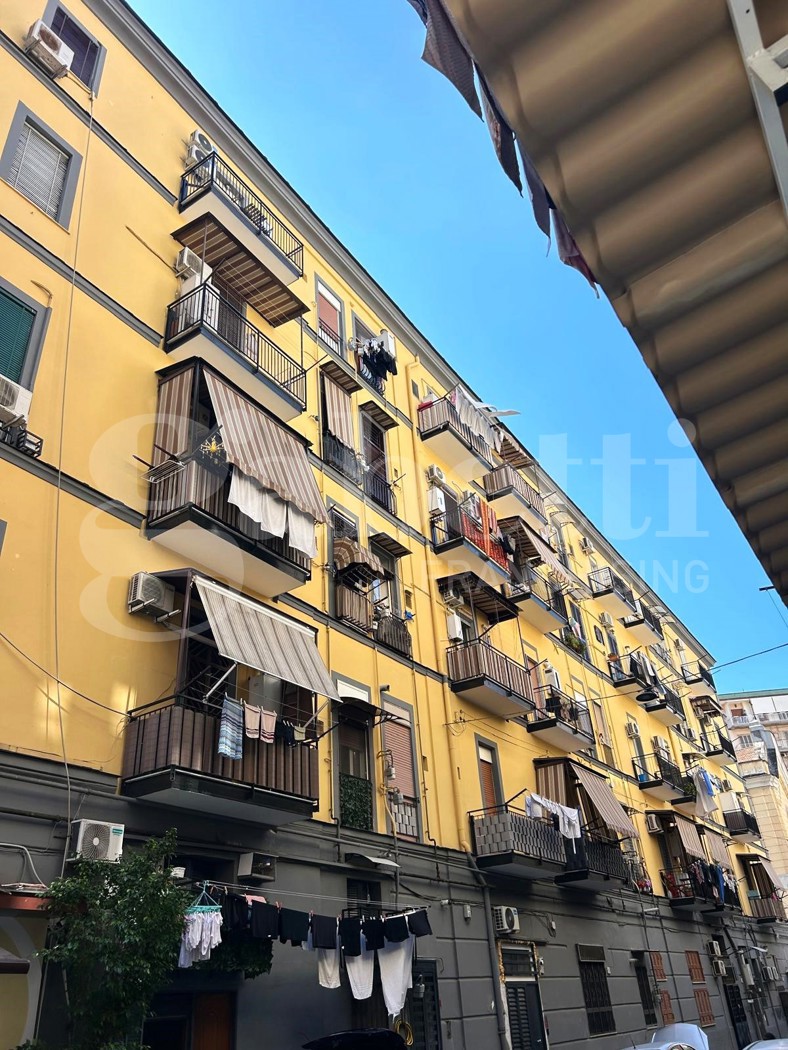 Bilocale arredato in affitto a Napoli