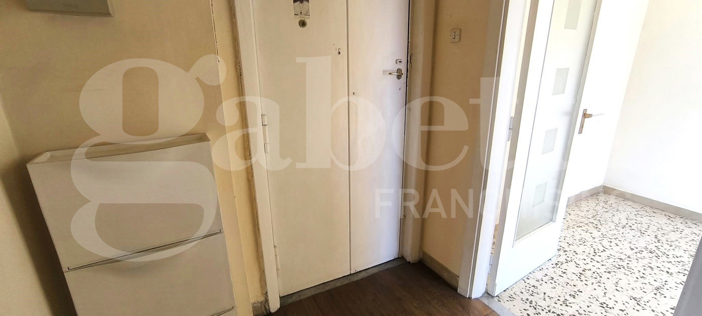 Trilocale in affitto a Napoli