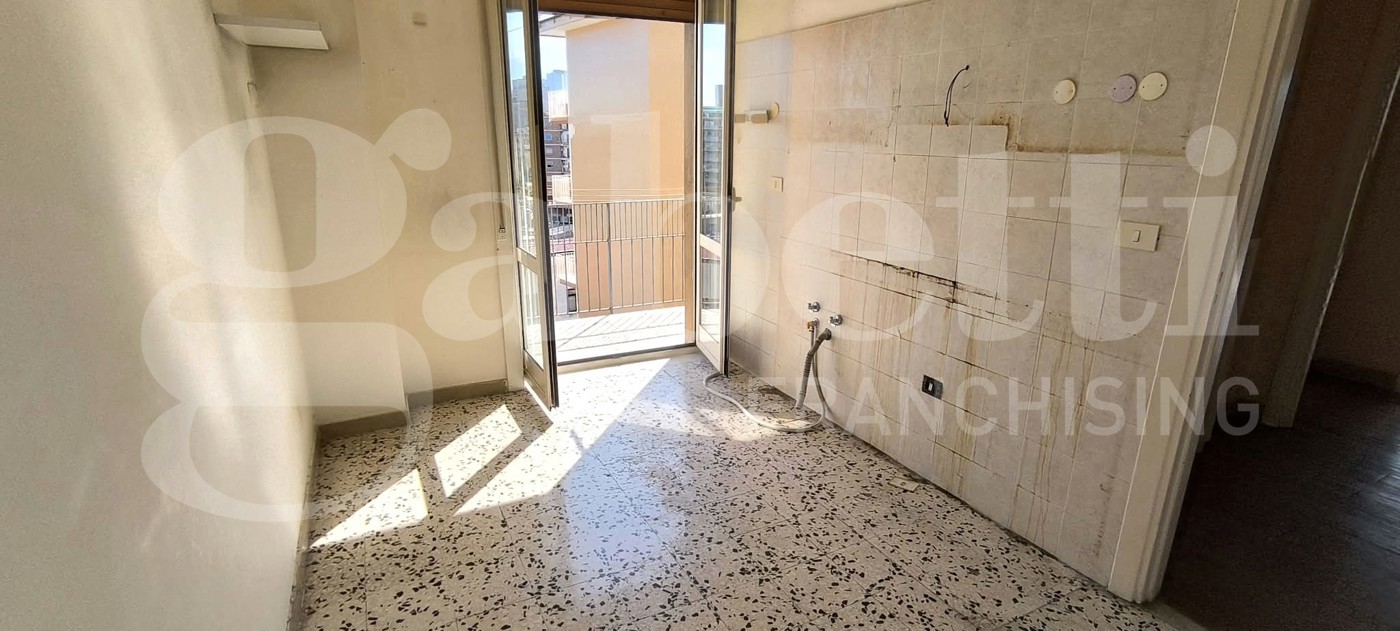 Trilocale in affitto a Napoli