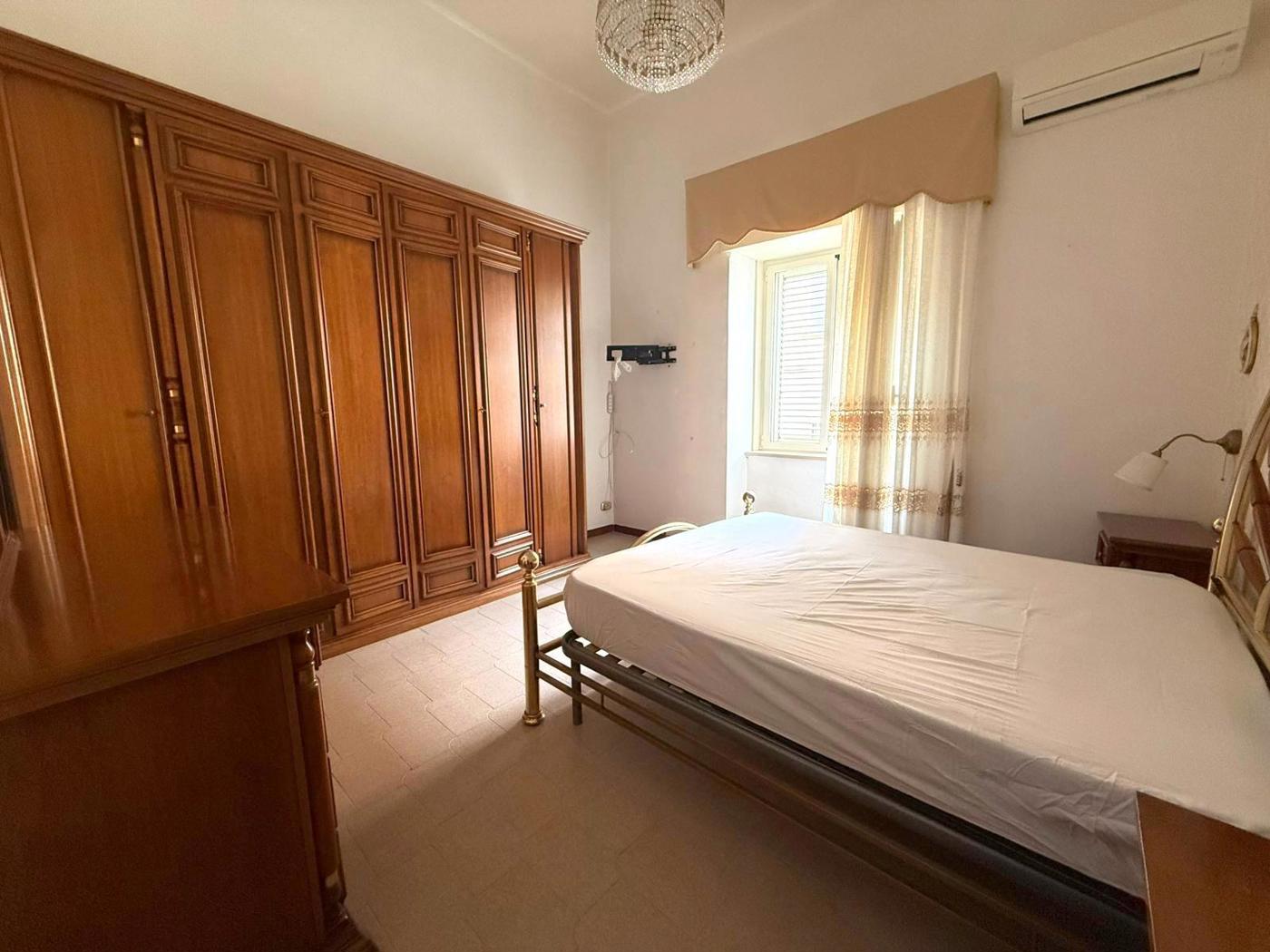 Bilocale arredato in affitto a Napoli