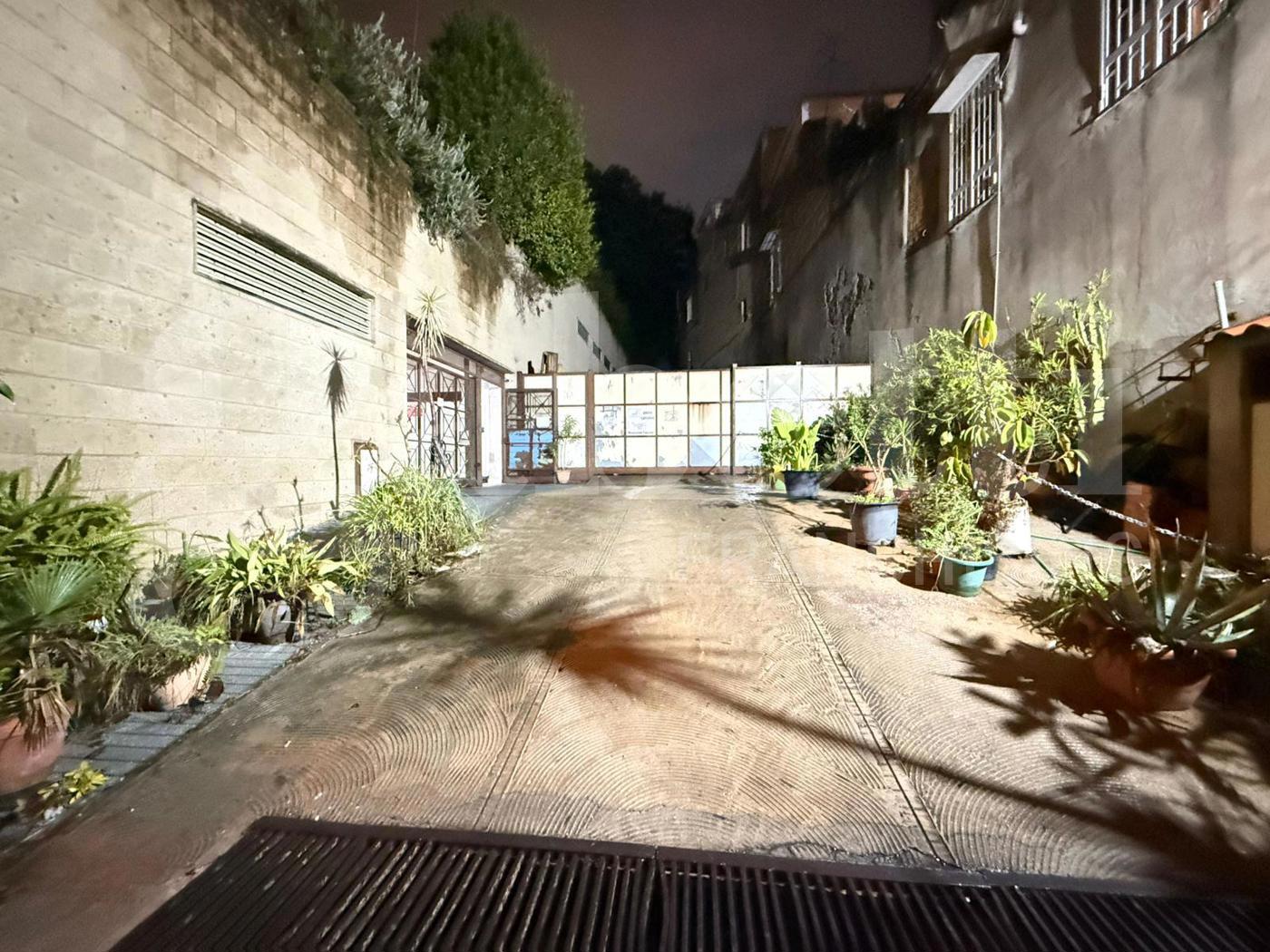 Box/Garage 19mq in affitto a Napoli