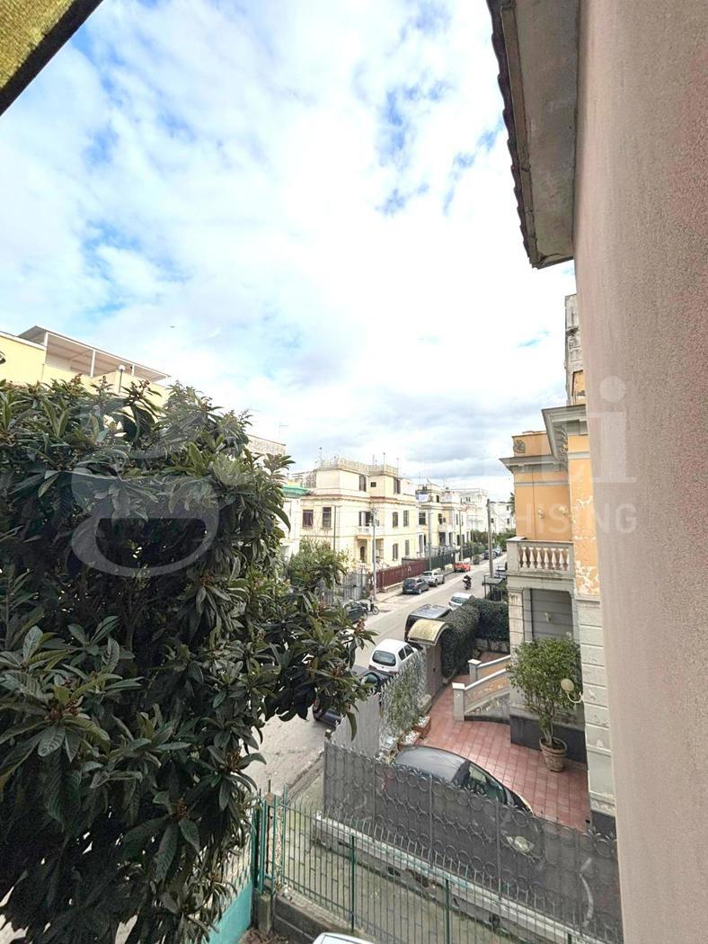 Villa con giardino a Napoli