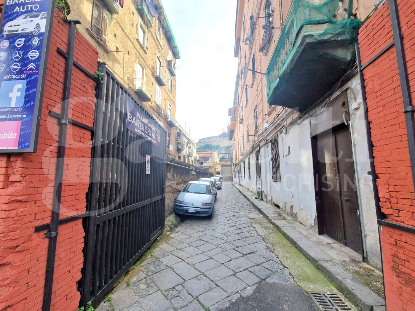 Capannone in affitto a Napoli