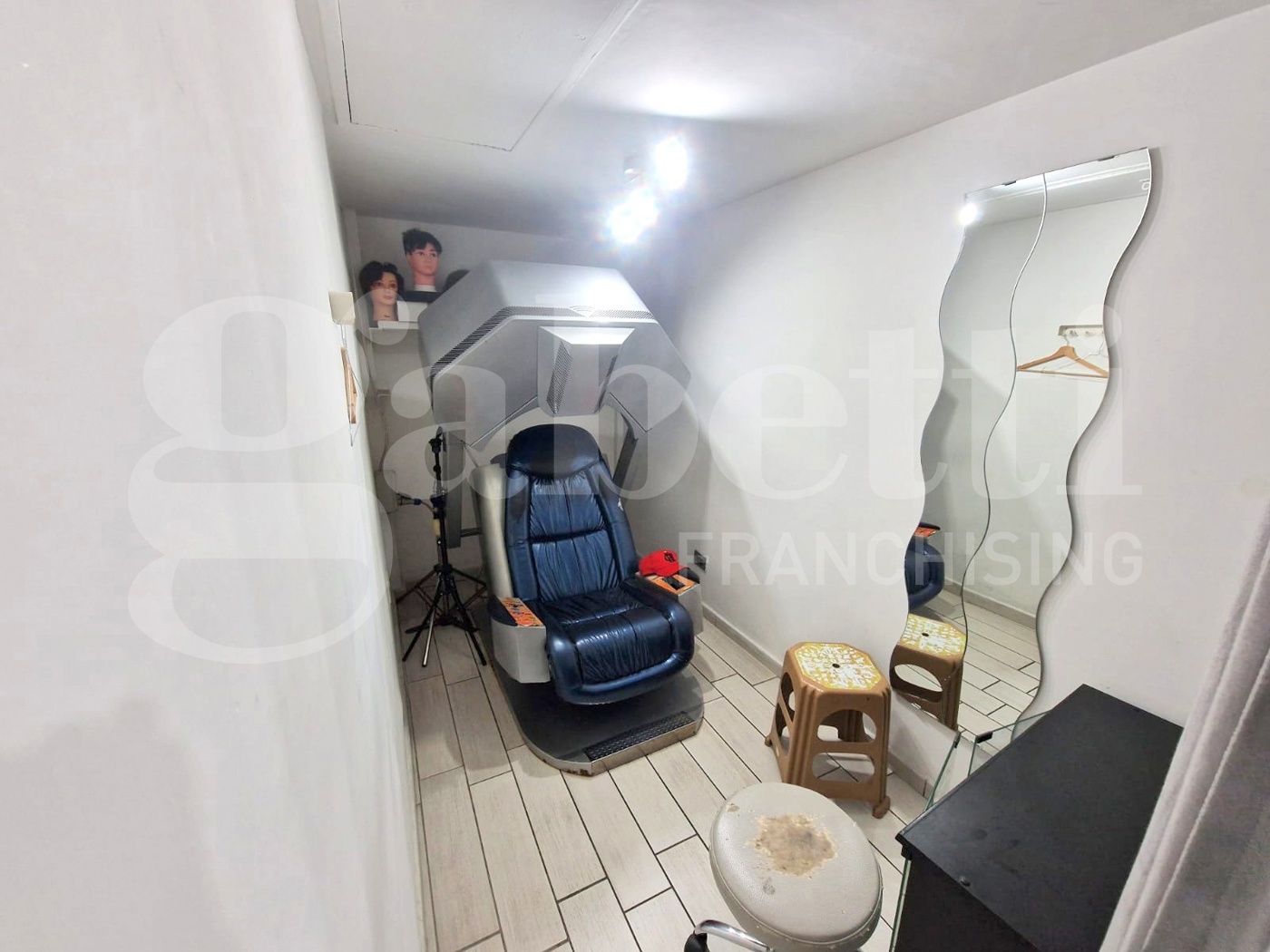 Negozio in affitto a Napoli