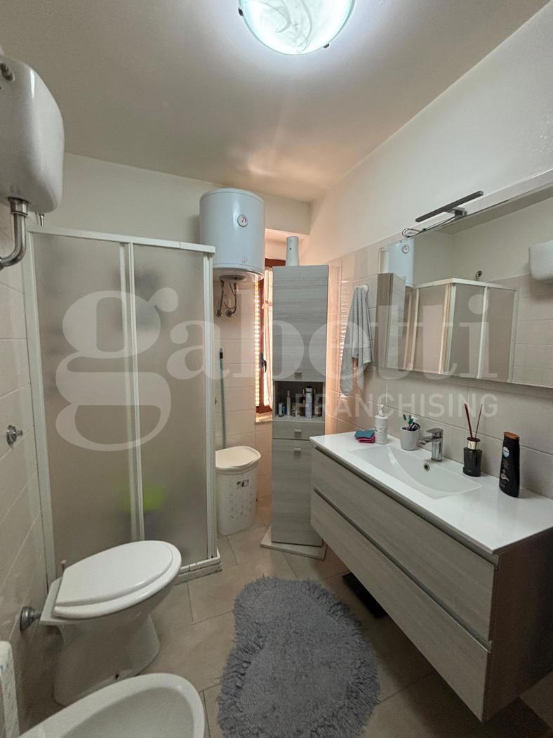 Bilocale ristrutturato a Napoli