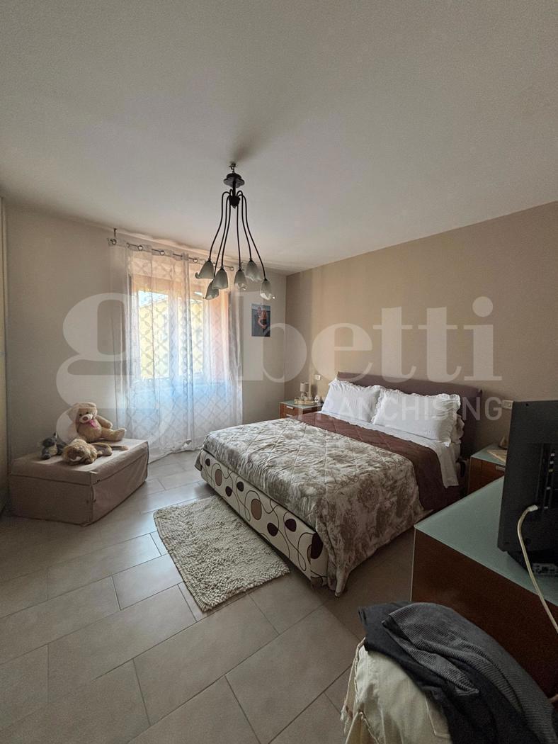 Bilocale ristrutturato a Napoli