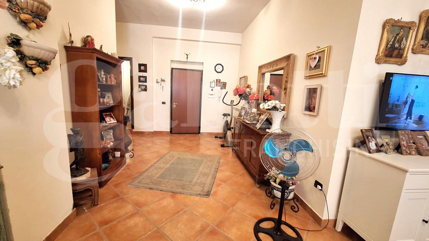 Appartamento in vendita a Napoli