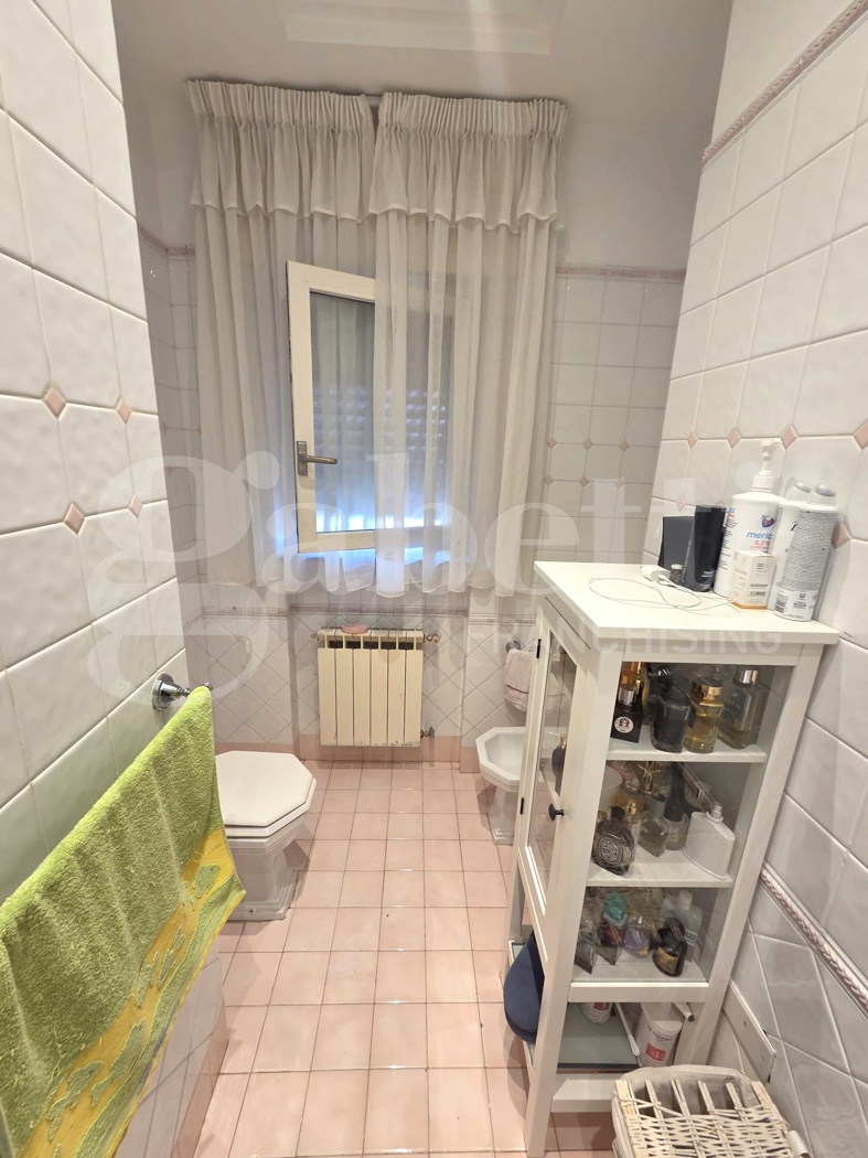 Appartamento in affitto a Napoli