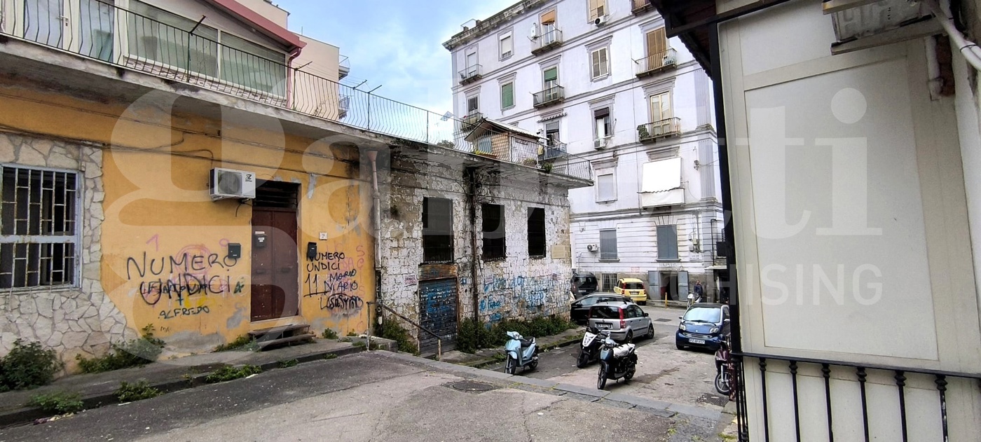 Monolocale in affitto a Napoli