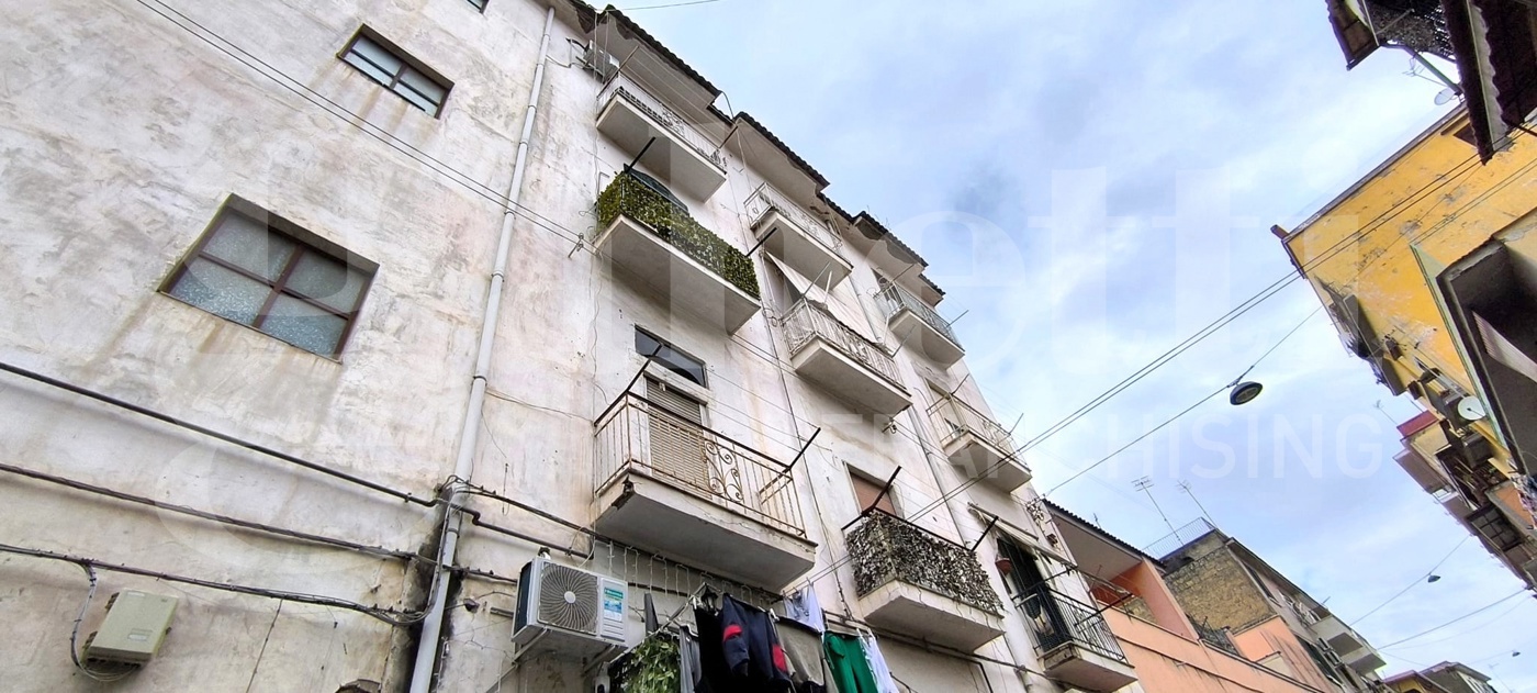 Monolocale in affitto a Napoli