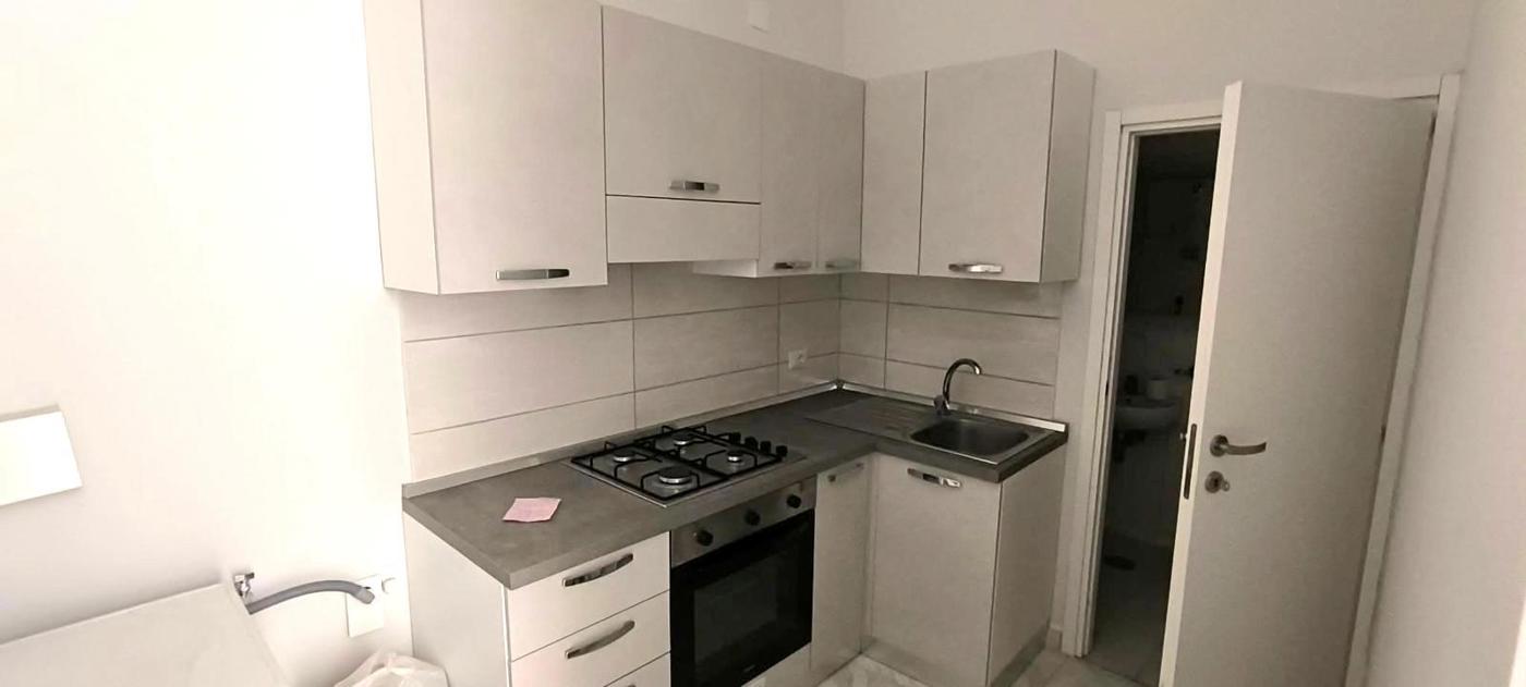 Bilocale arredato in affitto a Napoli