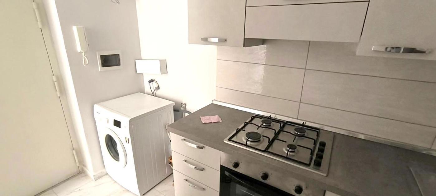 Bilocale arredato in affitto a Napoli
