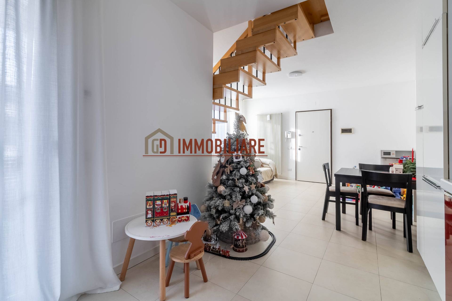 Appartamento in vendita a Montebelluna, Guarda