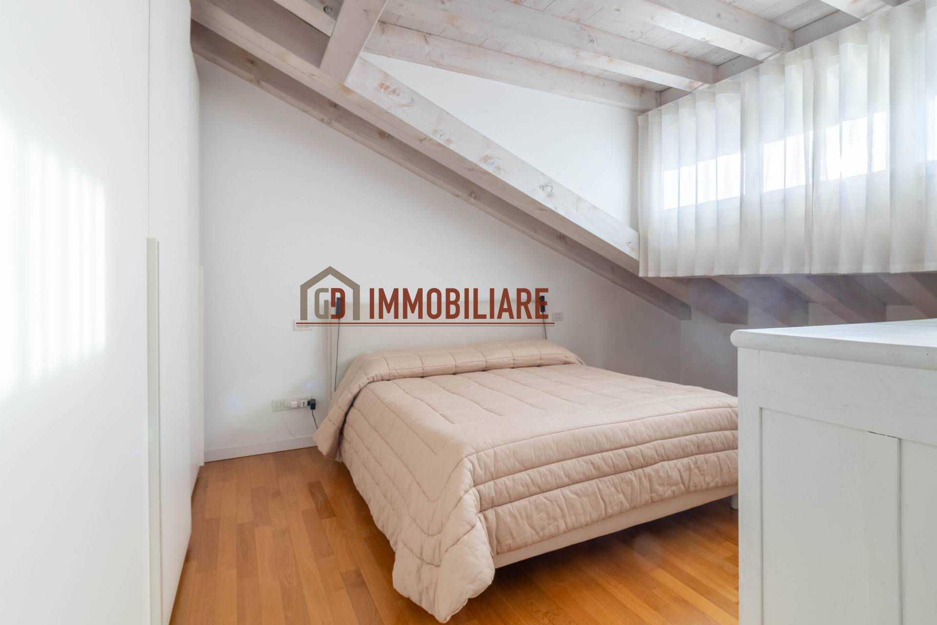 Appartamento in vendita a Montebelluna, Guarda