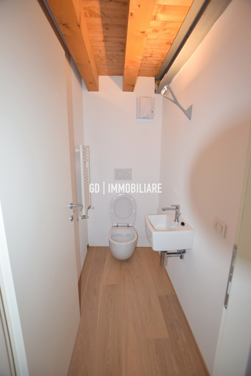 Appartamento in vendita a Asolo