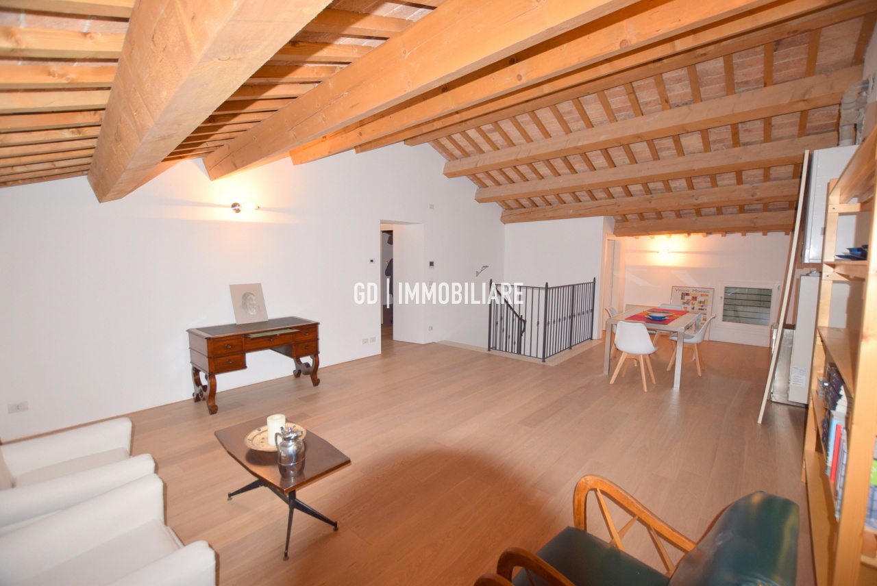 Appartamento in vendita a Asolo