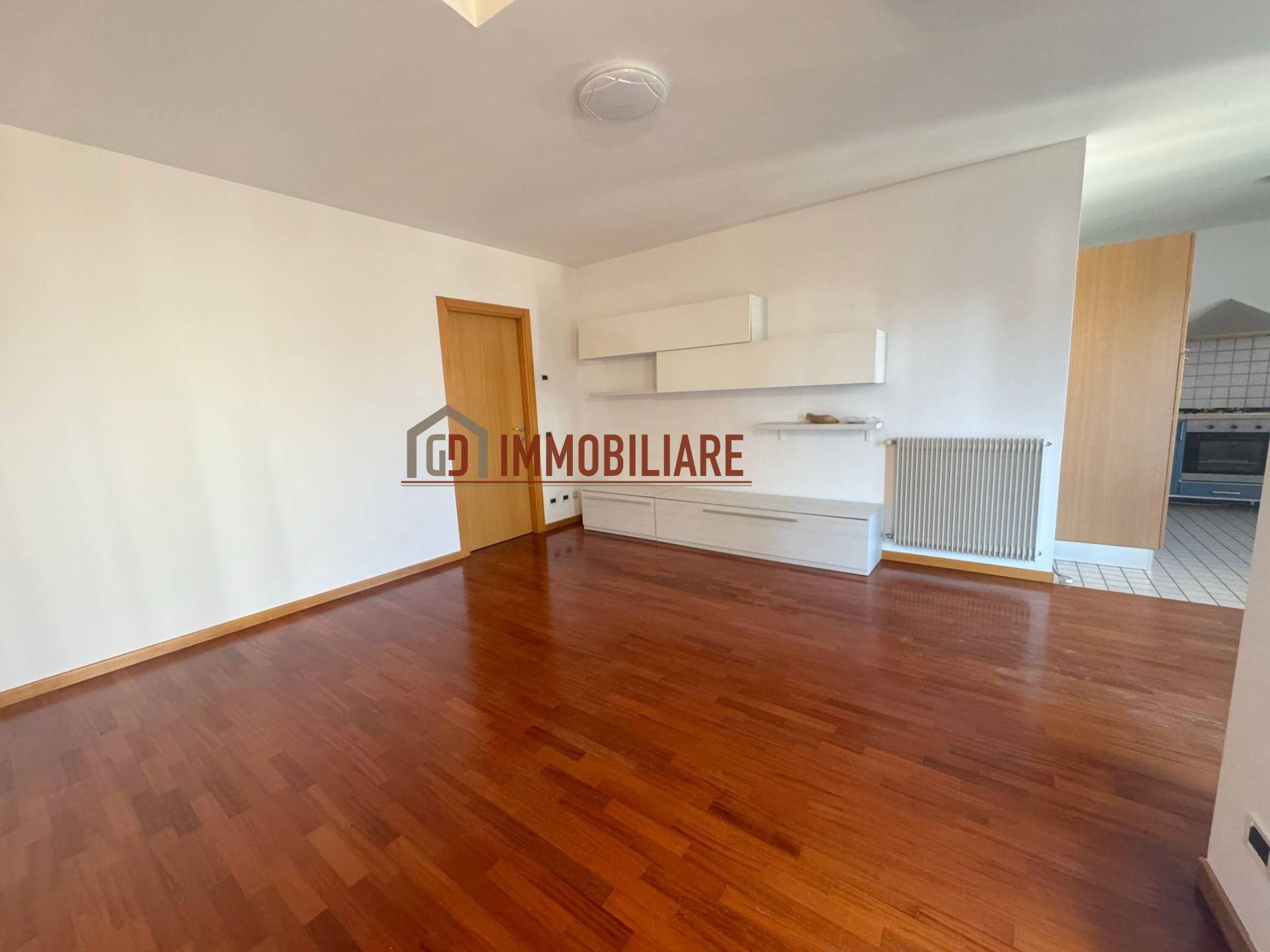 Attico in affitto a Caerano di San Marco