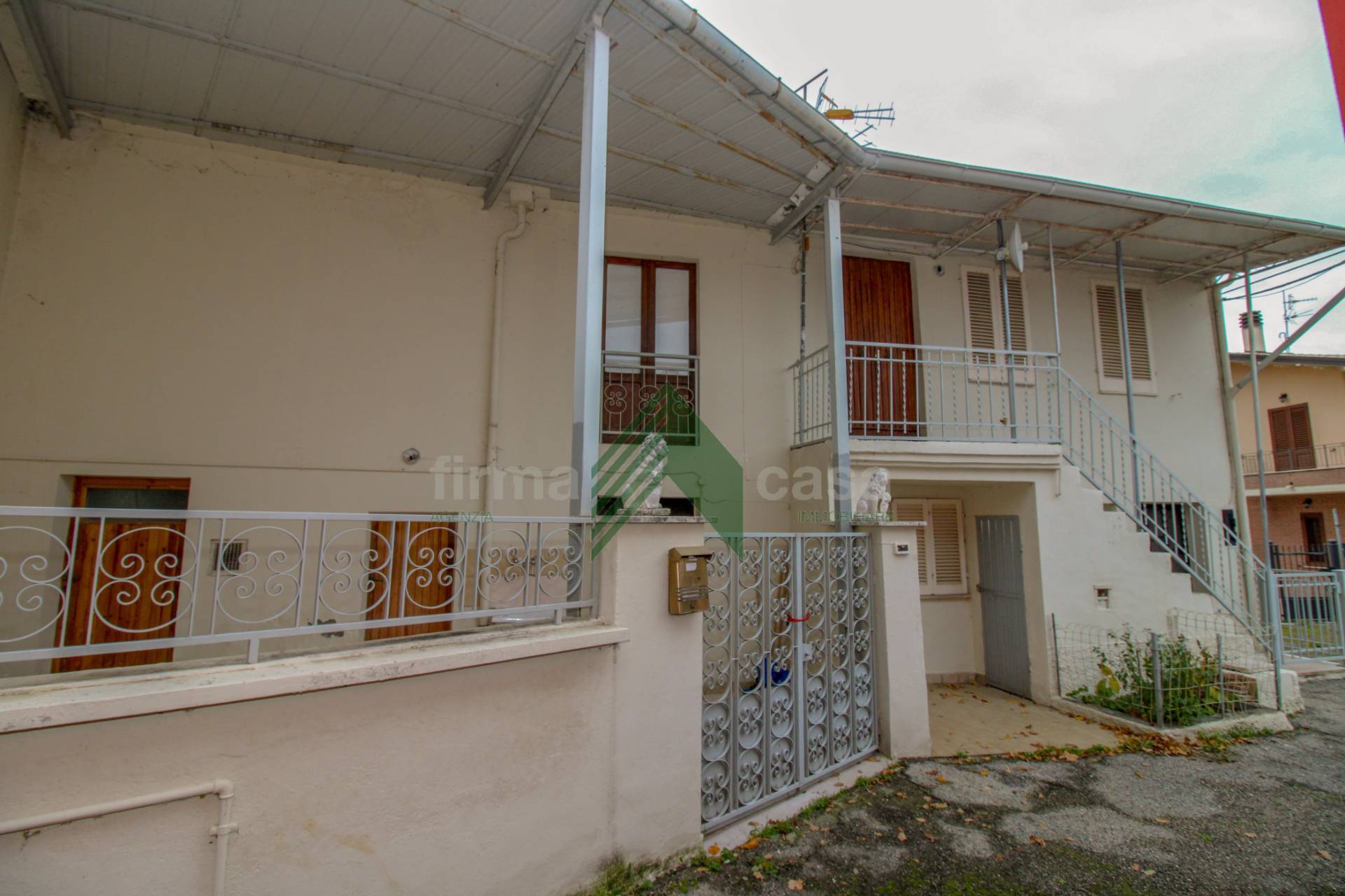 Villette a schiera in vendita a Teramo, Villa Gesso