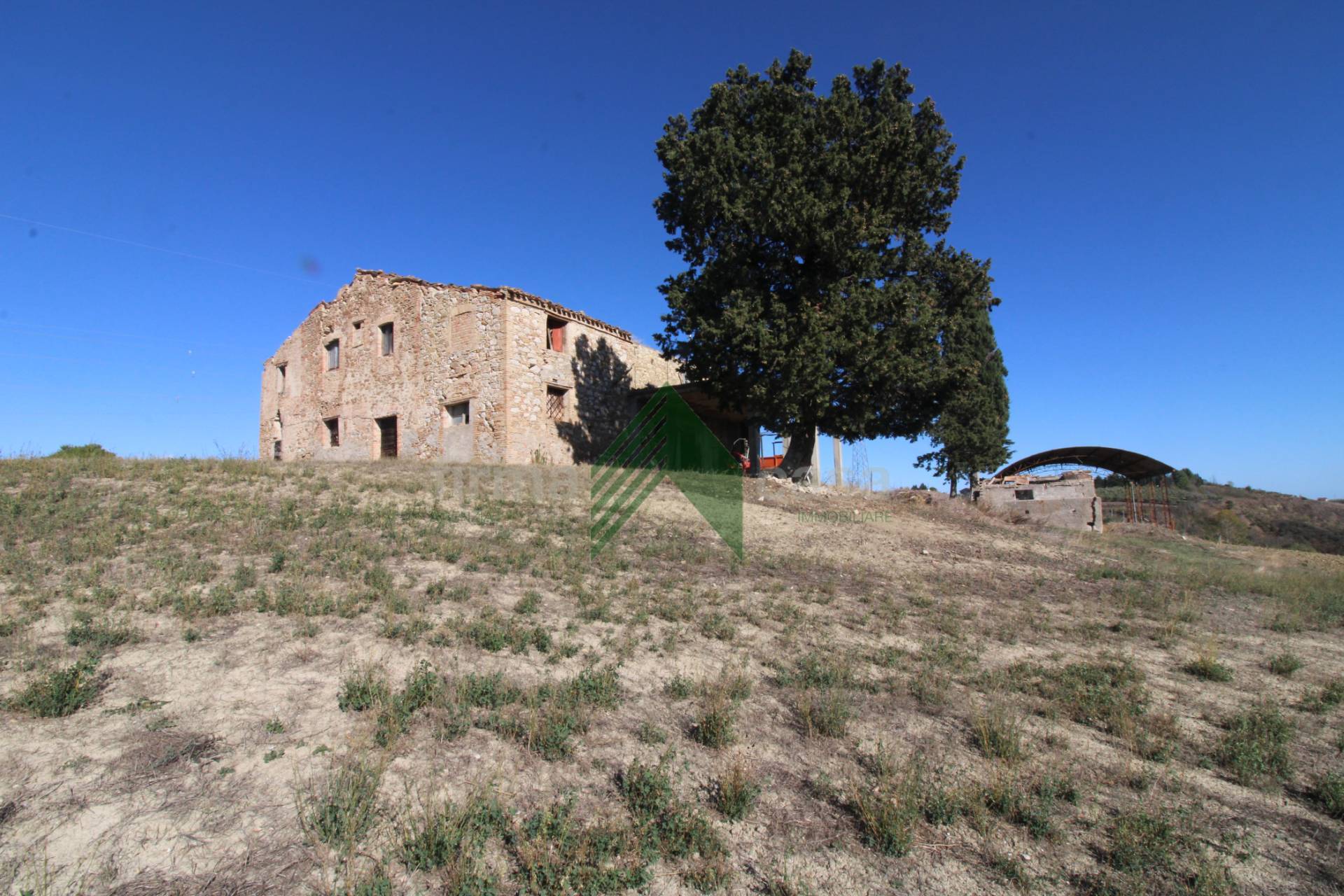Rustico in vendita a Teramo, Poggio San Vittorino