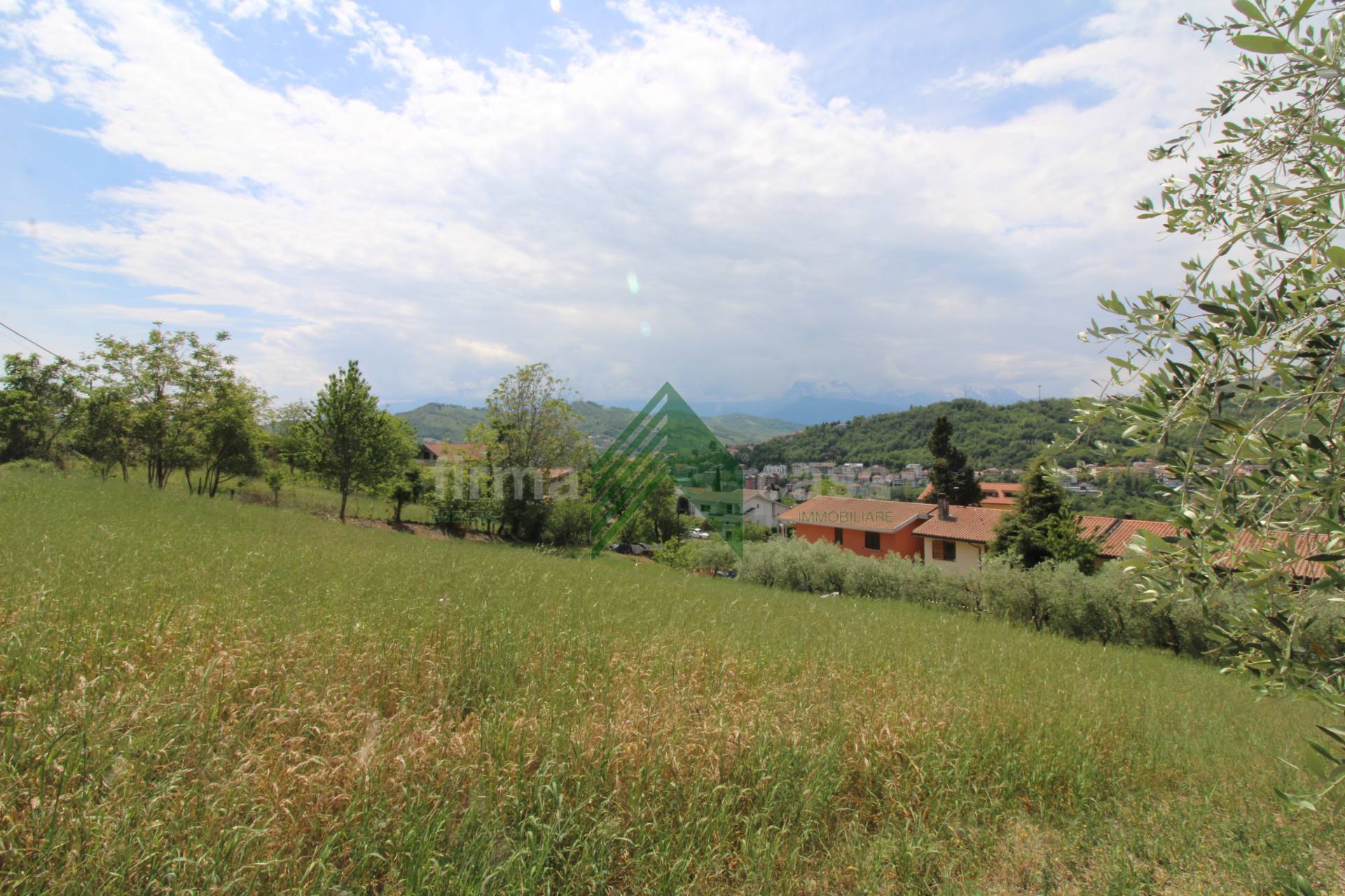 Terreno edificabile in vendita a Teramo, Prima periferia